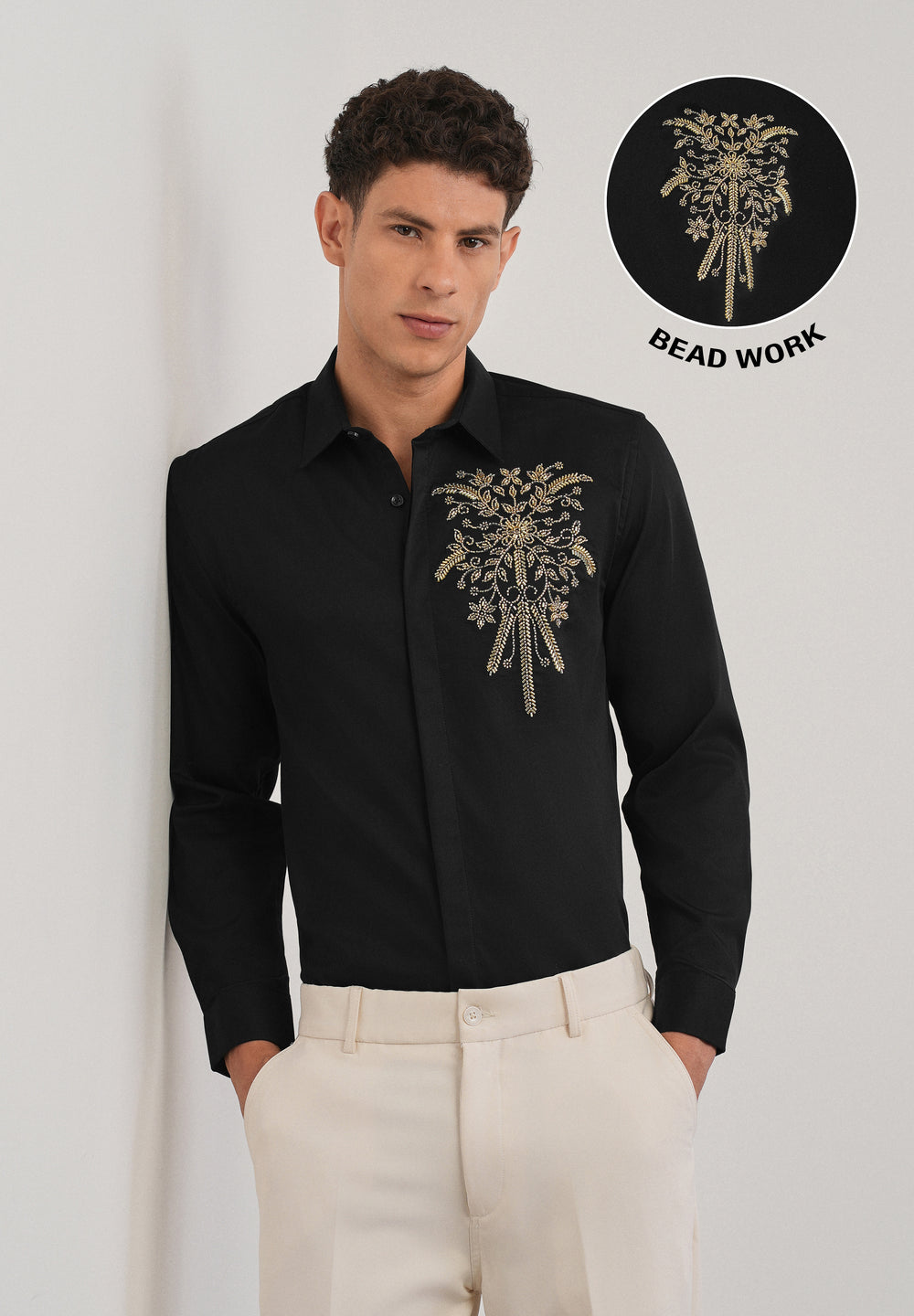 BLACK SHIRT WITH LOGO